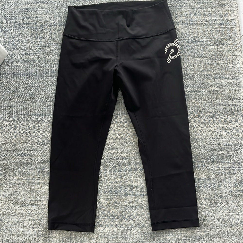 Peloton Lululemon 7/8 leggings EUC